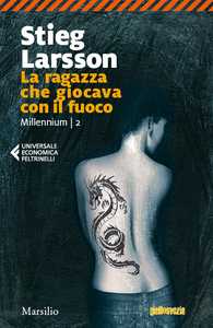 La ragazza che giocava con il fuoco